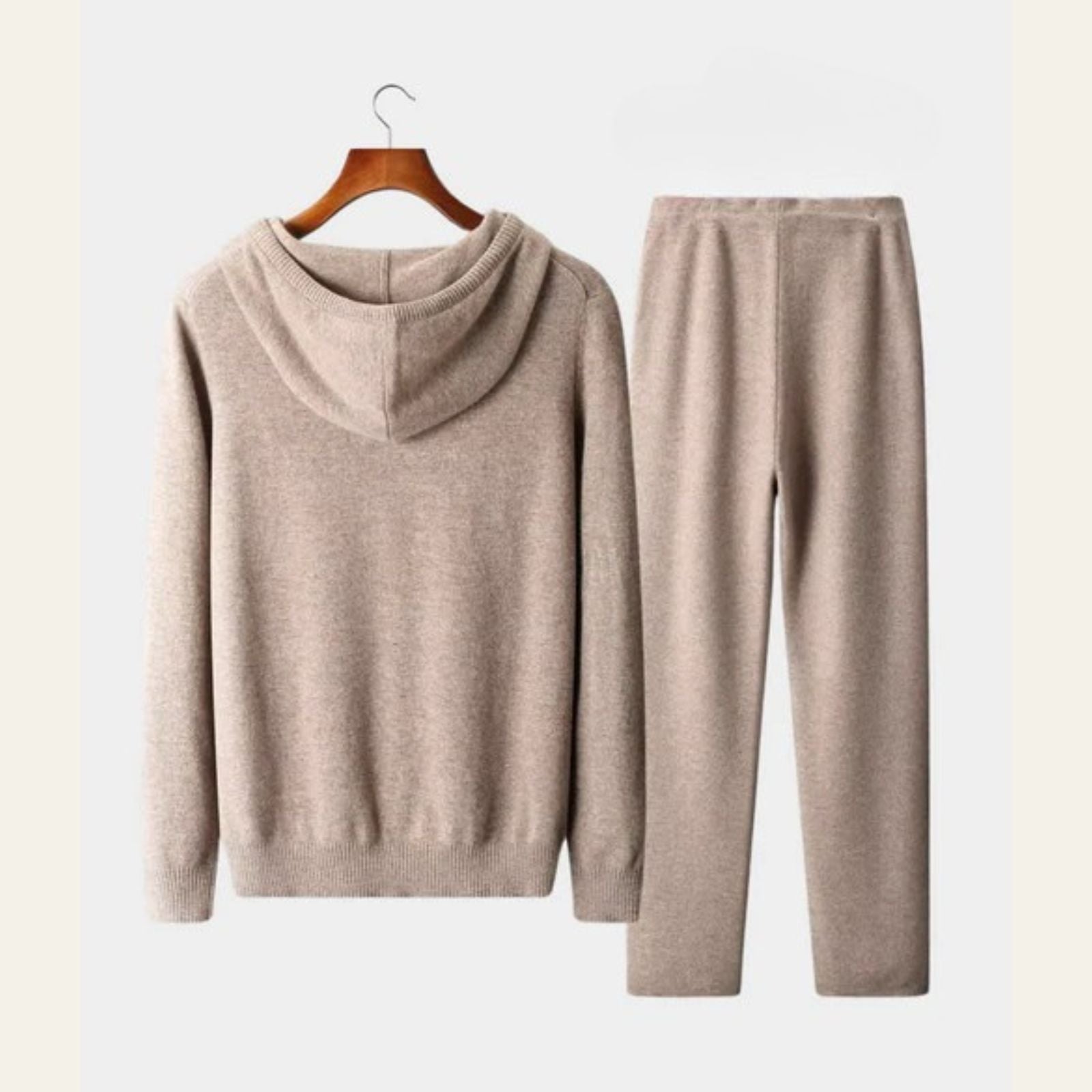 The Geneva Merino Wool Savro Set