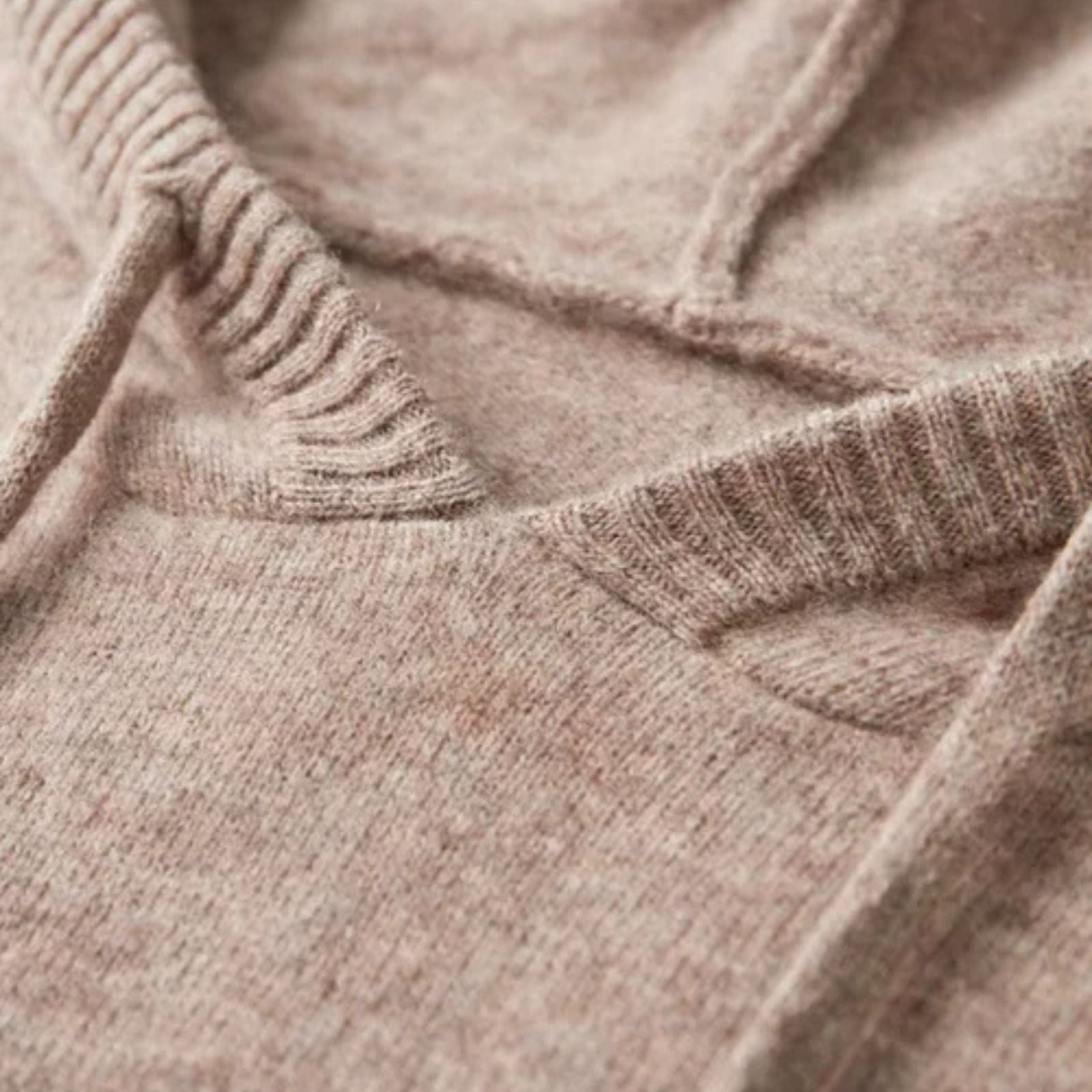 The Geneva Merino Wool Savro Set