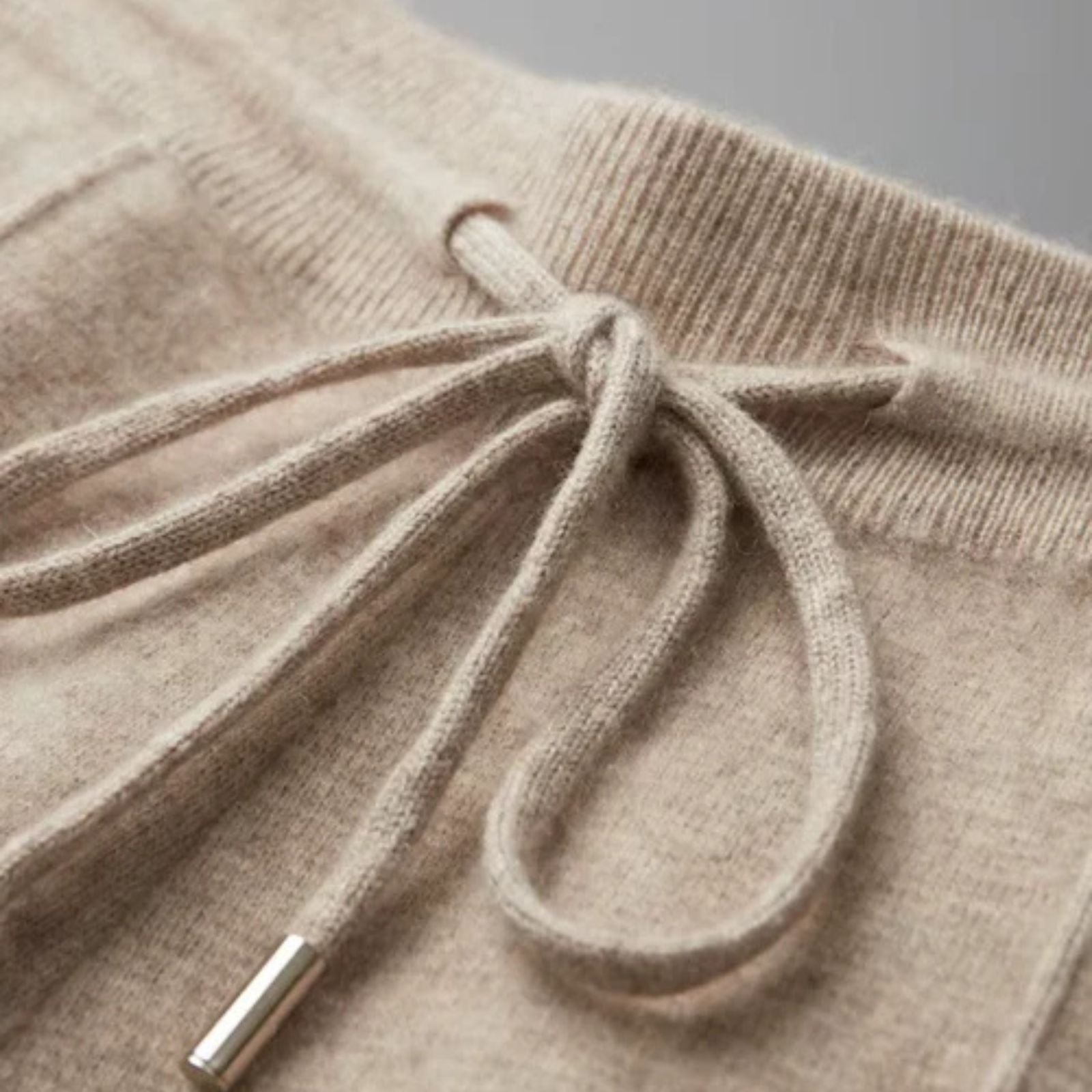 The Cortina Merino Wool Falconi Set