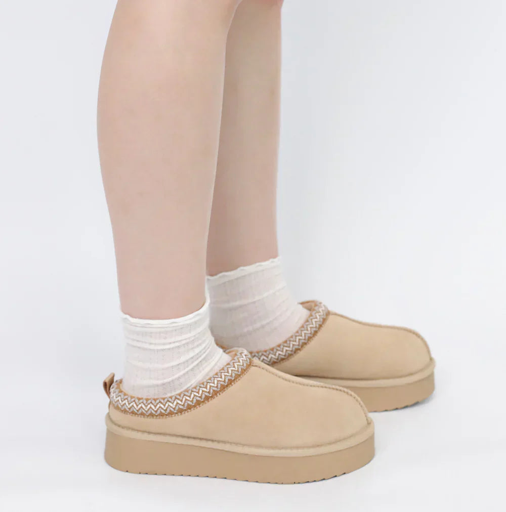 Evellyhootd 2410 Platform Suede beige