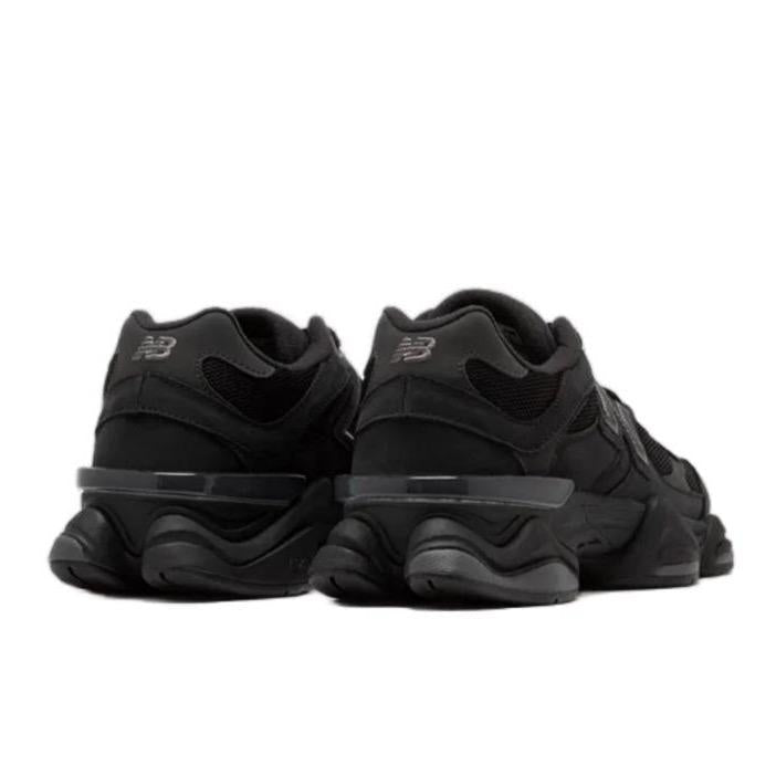 9060 Triple Black Cat